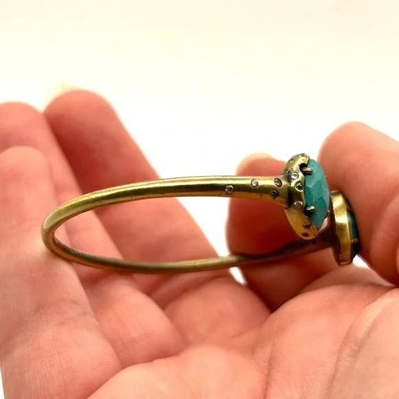 Kendra Scott Laura Pinch Cuff Bracelet in Antique Gold & Variegated Turquoise - Picture 12 of 13